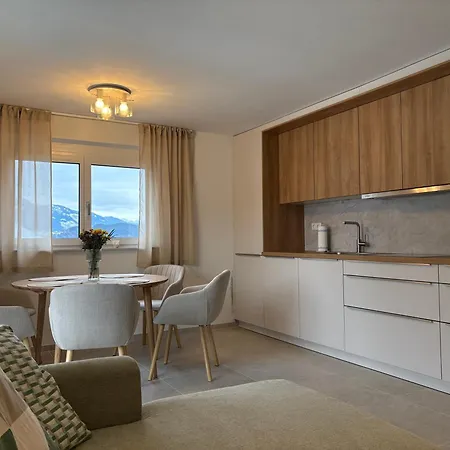 Der Am Sonnenplateu - Und Bergblick * Döbriach